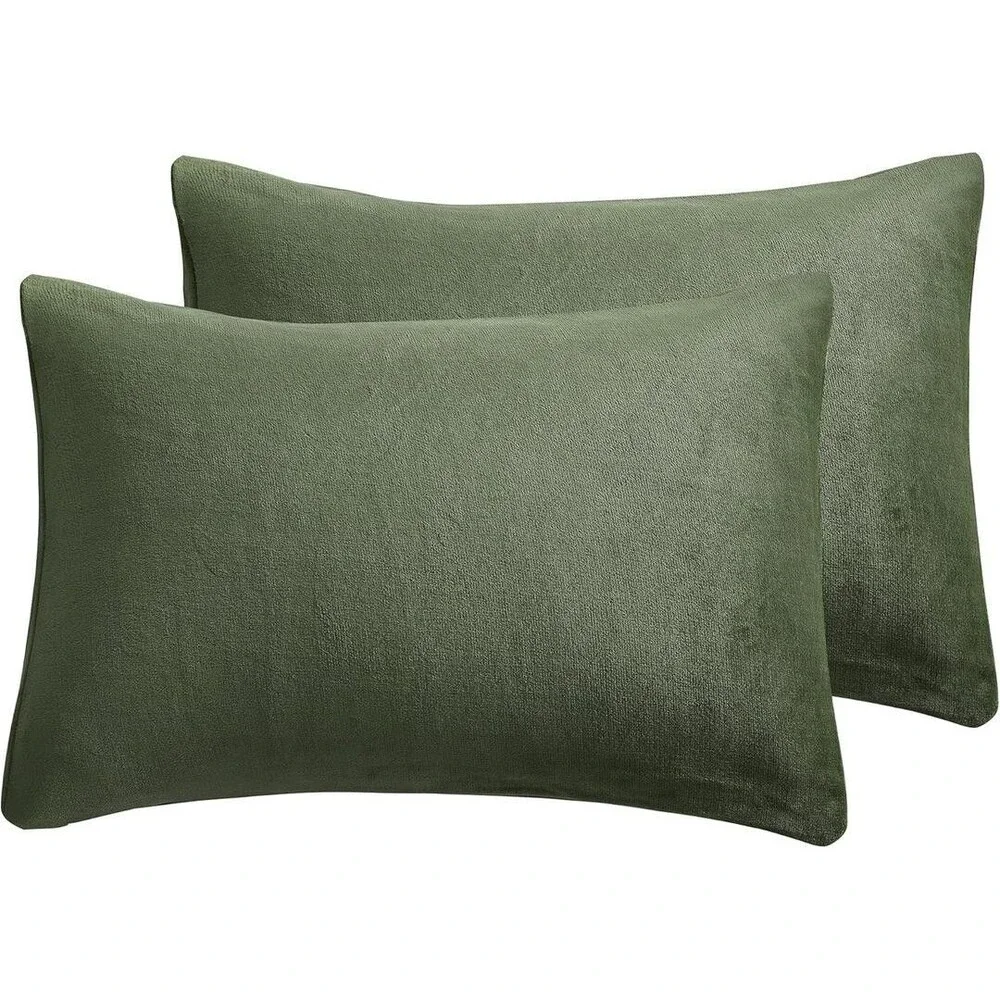 JELLYMONI 2 Pack Green Velvet Pillowcases King Size - Ultra Soft Flannel Pillow